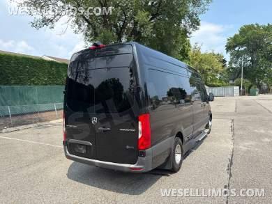 2022 Executive Coach Sprinter 15 Passenger With Table - Sprinter for Sale in Baldwin, NY - Photo 8