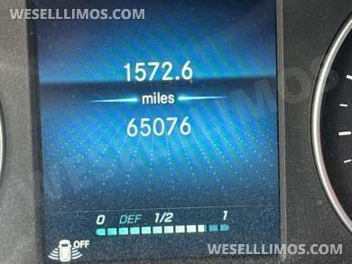 2022 Executive Coach Sprinter 15 Passenger With Table - Sprinter for Sale in Baldwin, NY - Photo 19
