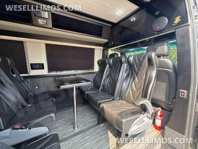 2022 Executive Coach Sprinter 15 Passenger With Table - Sprinter for Sale in Baldwin, NY - Photo 27