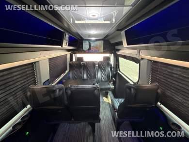 2022 Executive Coach Sprinter 15 Passenger With Table - Sprinter for Sale in Baldwin, NY - Photo 31