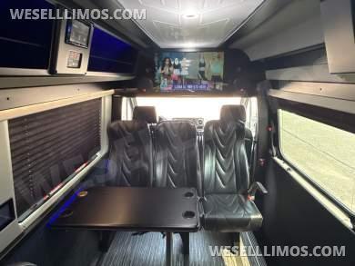 2022 Executive Coach Sprinter 15 Passenger With Table - Sprinter for Sale in Baldwin, NY - Photo 32