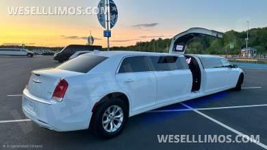 2016 Chrysler 300 Limousine for Sale in Raynham, MA - Photo 2