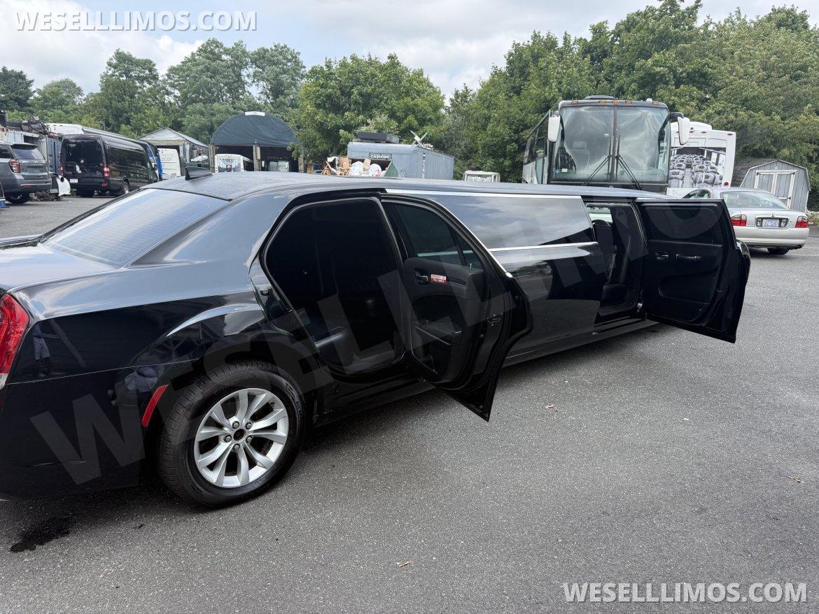 Limousine for Sale in Commack, NY - Photo 9