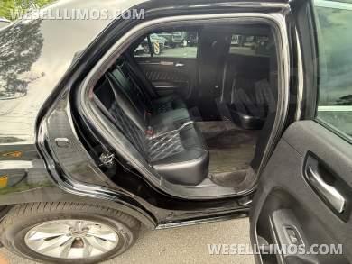 2018 Moonlight Chrysler 300 Limousine - Limousine for Sale in Commack, NY - Photo 14