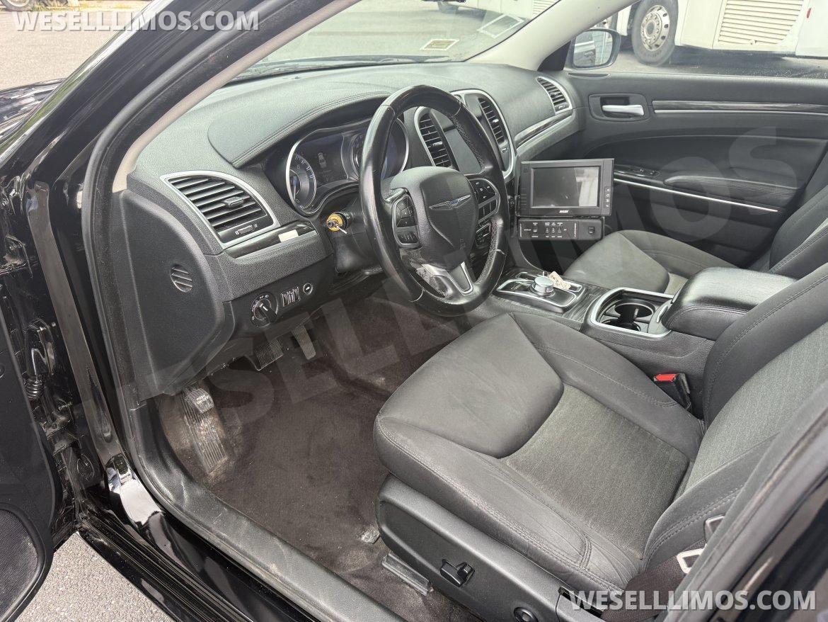 Limousine for Sale in Commack, NY - Photo 24