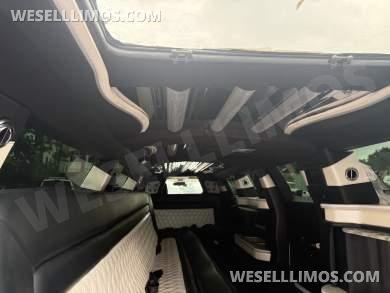 2018 Moonlight Chrysler 300 Limousine - Limousine for Sale in Commack, NY - Photo 27