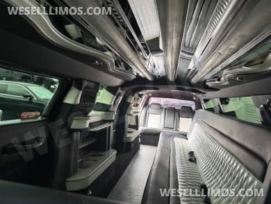 2018 Moonlight Chrysler 300 Limousine - Limousine for Sale in Commack, NY - Photo 34