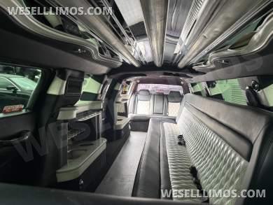 2018 Moonlight Chrysler 300 Limousine - Limousine for Sale in Commack, NY - Photo 36
