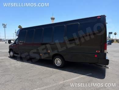 2006 Ford E-450 Diesel Limo Bus Tiffany Coach Builder - Limo Bus for Sale in Las Vegas, NV - Photo 8