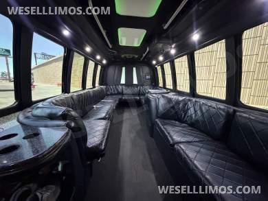 2006 Ford E-450 Diesel Limo Bus Tiffany Coach Builder - Limo Bus for Sale in Las Vegas, NV - Photo 10