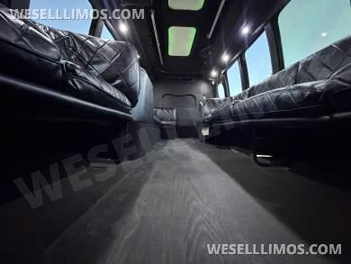 2006 Ford E-450 Diesel Limo Bus Tiffany Coach Builder - Limo Bus for Sale in Las Vegas, NV - Photo 16