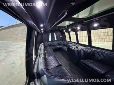 2006 Ford E-450 Diesel Limo Bus Tiffany Coach Builder - Limo Bus for Sale in Las Vegas, NV - Photo 18