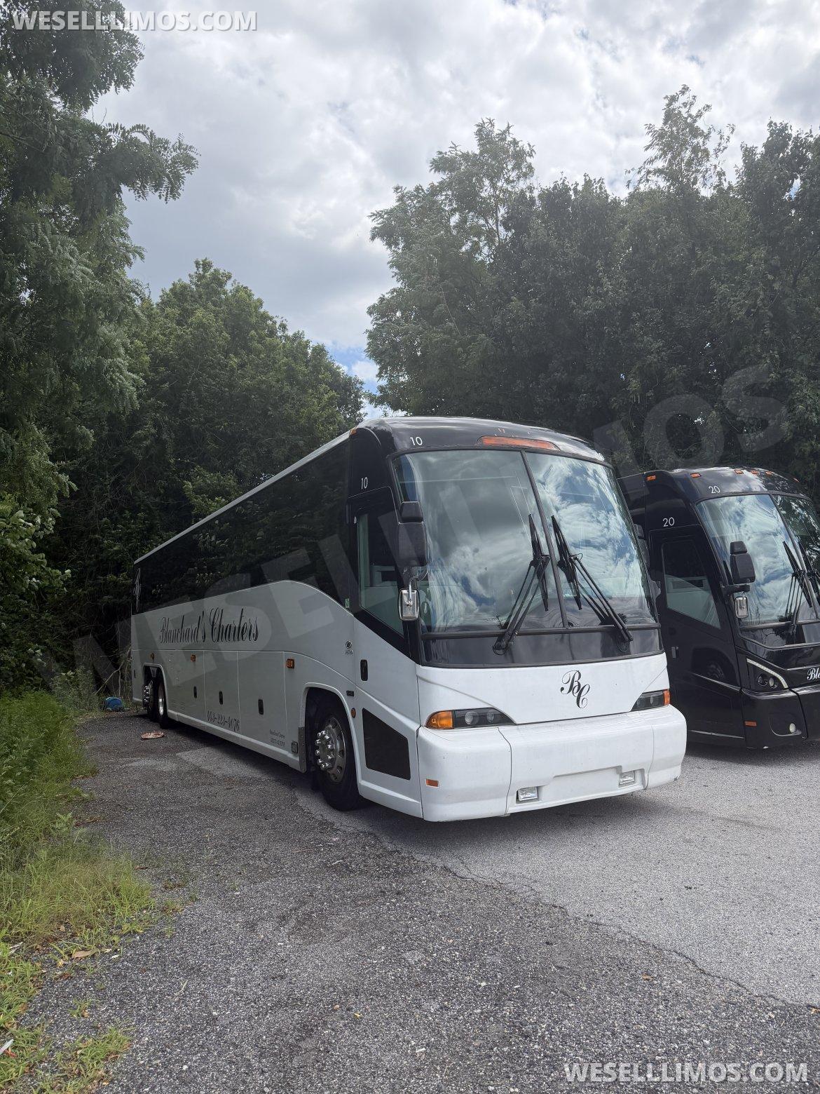 Motorcoach for Sale in Annapolis, MD - Main Photo