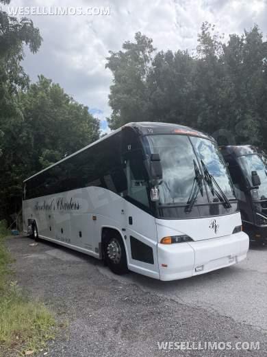 2010 MCI J4500 Motorcoach - Motorcoach for Sale in Annapolis, MD - Photo 3