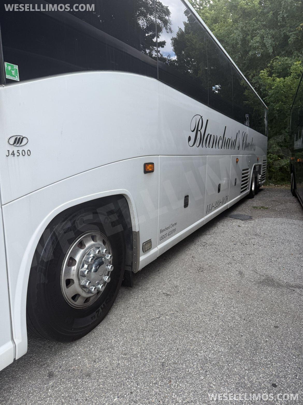 Motorcoach for Sale in Annapolis, MD - Photo 4