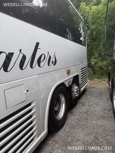 2010 MCI J4500 Motorcoach - Motorcoach for Sale in Annapolis, MD - Photo 7