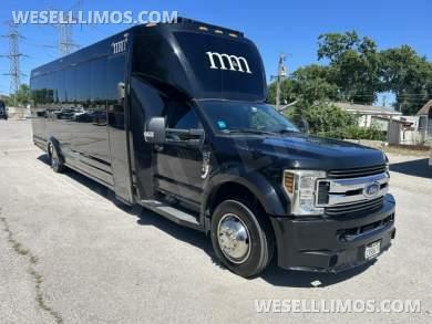 2019 Ford F-550 Executive Shuttle for Sale in Chicago, IL - Main Photo
