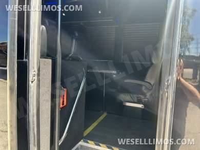 2019 Ford F-550 by Tiffany Coachbuilders - Executive Shuttle for Sale in Chicago, IL - Photo 9