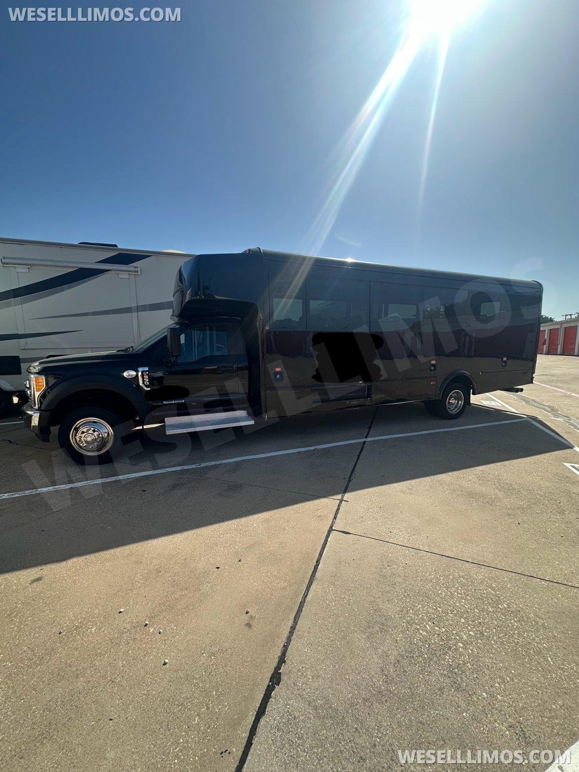 Executive Shuttle for Sale in Dallas, TX - Main Photo