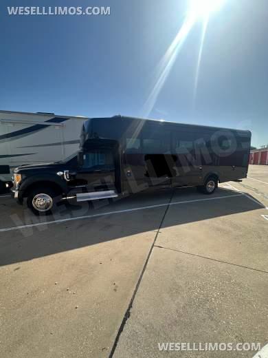 2017 Ford F550 Executive Shuttle for Sale in Dallas, TX - Main Photo