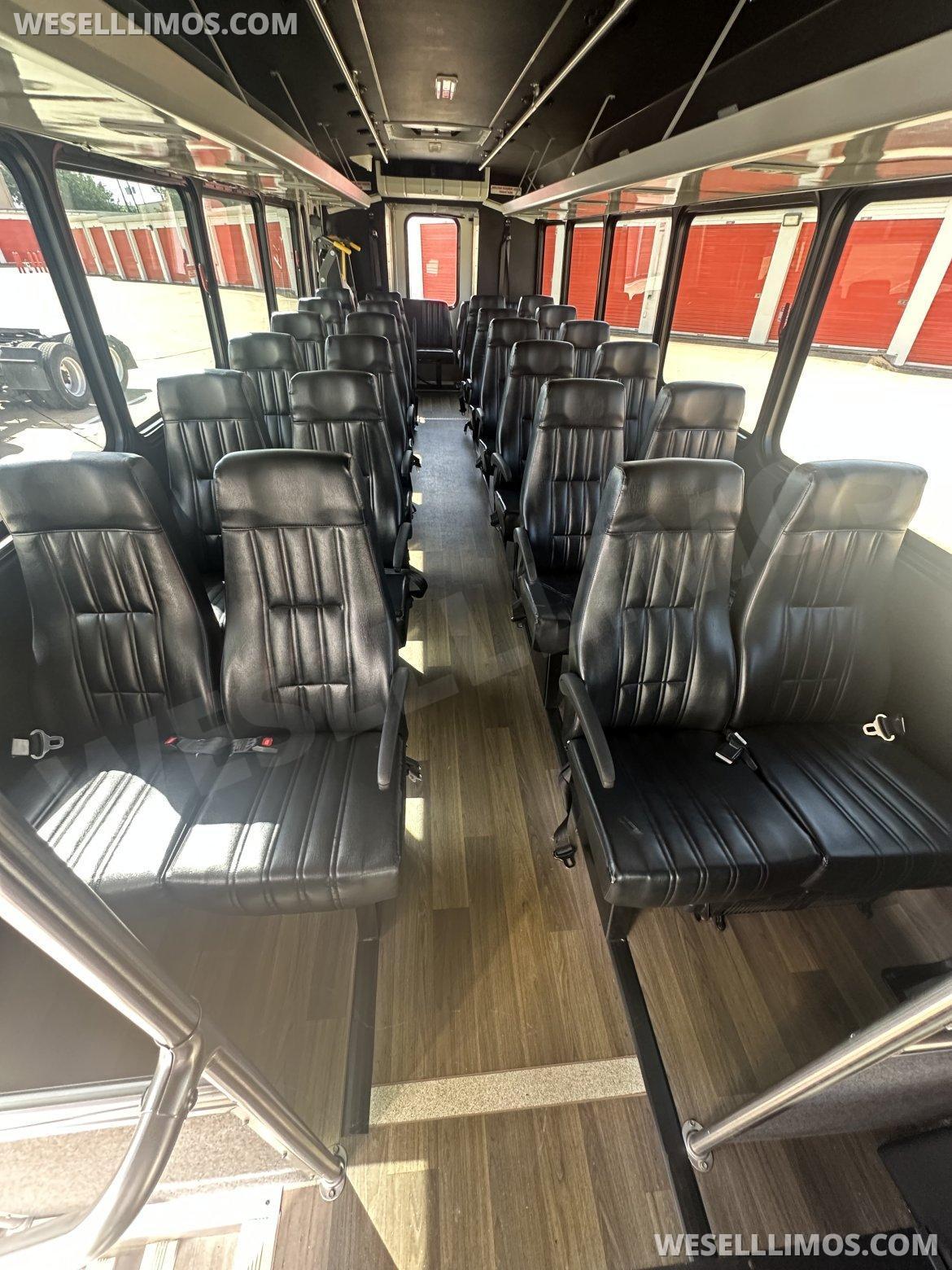 Executive Shuttle for Sale in Dallas, TX - Photo 4