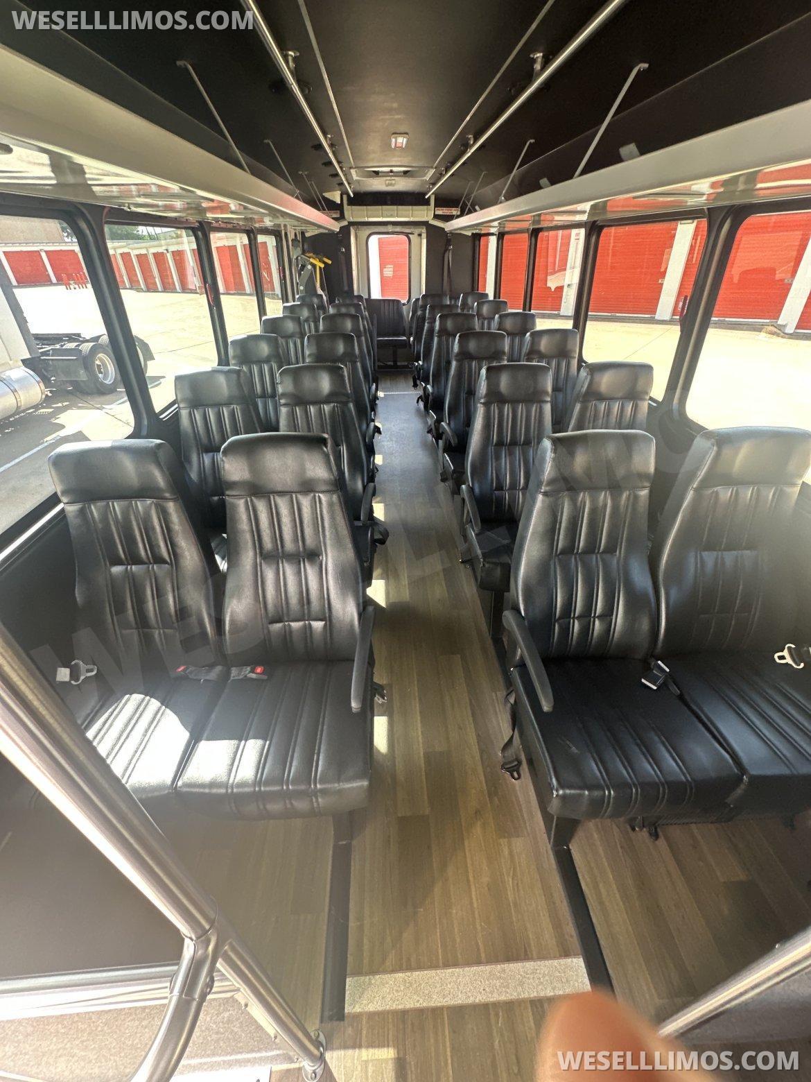 Executive Shuttle for Sale in Dallas, TX - Photo 5