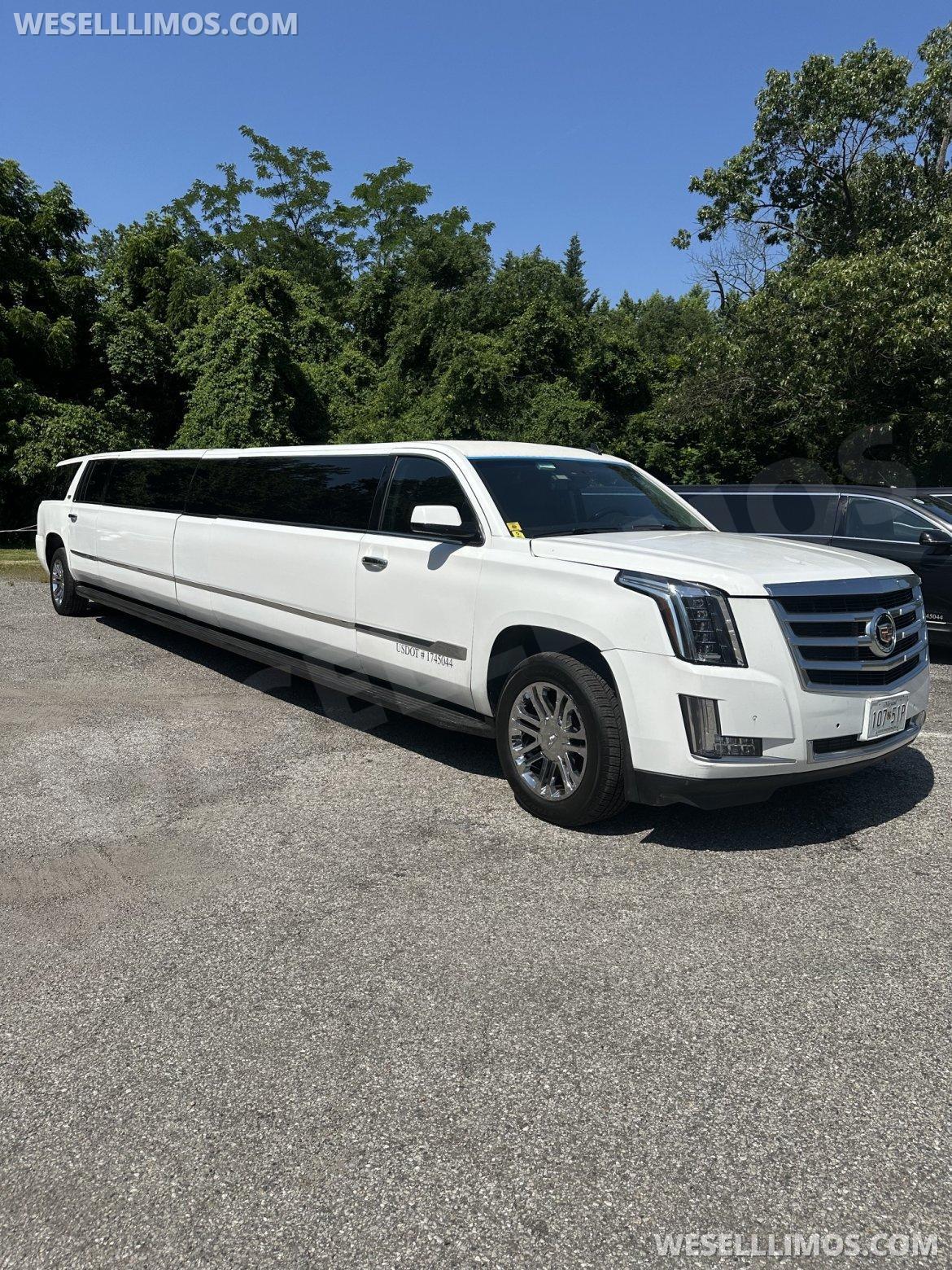 Limousine for Sale in Burtonsville, MD - Photo 3