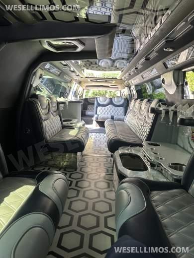 2015 Unk Chevrolet Suburbalade 200" Limousine - Limousine for Sale in Burtonsville, MD - Photo 8