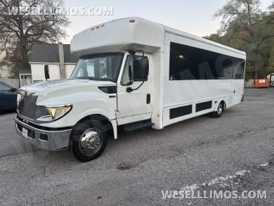 2013 International IC Limousine Bus Limo Bus for Sale in Burtonsville, MD - Photo 2