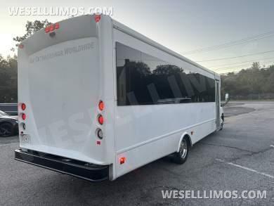2013 Unk International IC Limousine Bus Limo Bus - Limo Bus for Sale in Burtonsville, MD - Photo 5