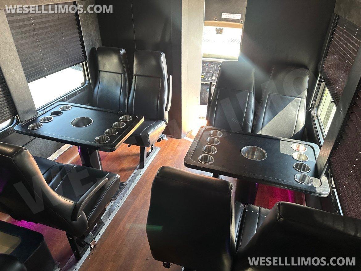 Limo Bus for Sale in Burtonsville, MD - Photo 8