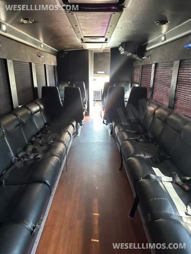 2013 Unk International IC Limousine Bus Limo Bus - Limo Bus for Sale in Burtonsville, MD - Photo 9