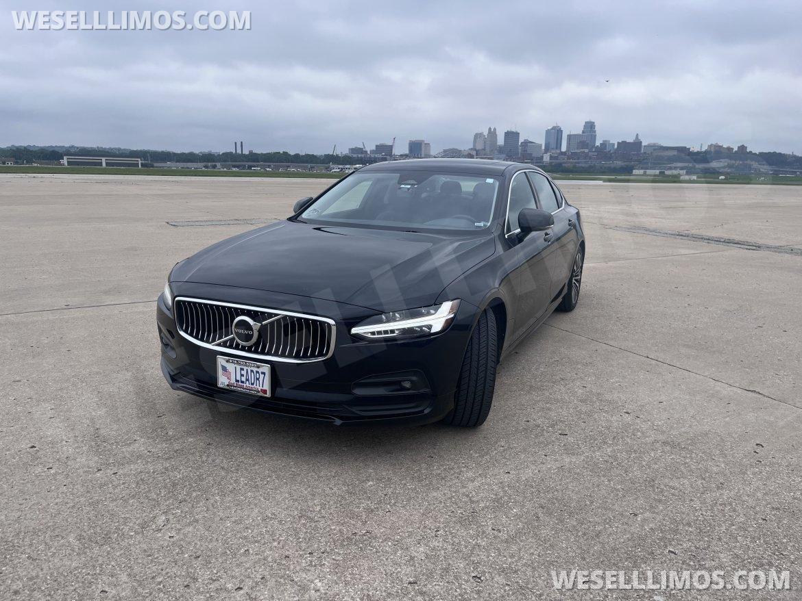Sedan for Sale in Kansas City, MO - Main Photo