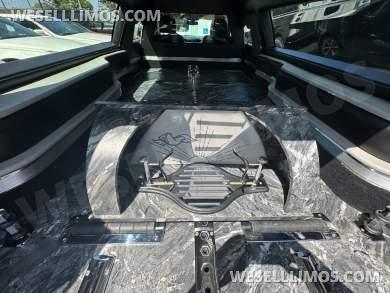 2019 Eagle Coach Cadillac XTS Kensington Funeral - Funeral for Sale in Carson, CA - Photo 8