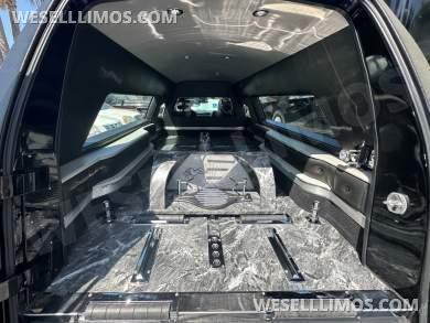 2019 Eagle Coach Cadillac XTS Kensington Funeral - Funeral for Sale in Carson, CA - Photo 9
