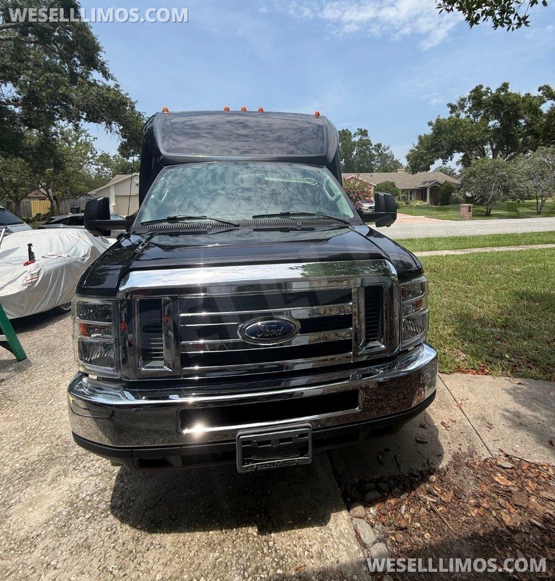 Executive Shuttle for Sale in Bushnell, FL - Photo 3