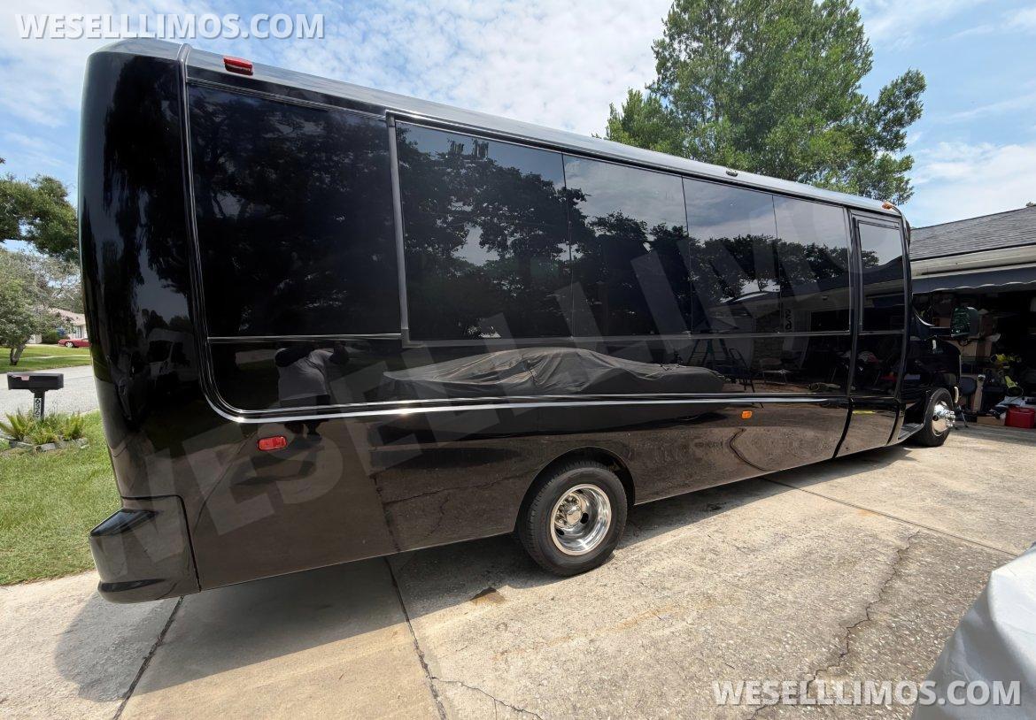 Executive Shuttle for Sale in Bushnell, FL - Photo 7
