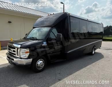 2019 Ford E450 Executive Shuttle for Sale in Bushnell, FL - Main Photo