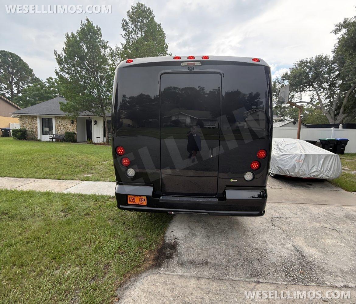 Executive Shuttle for Sale in Bushnell, FL - Photo 4