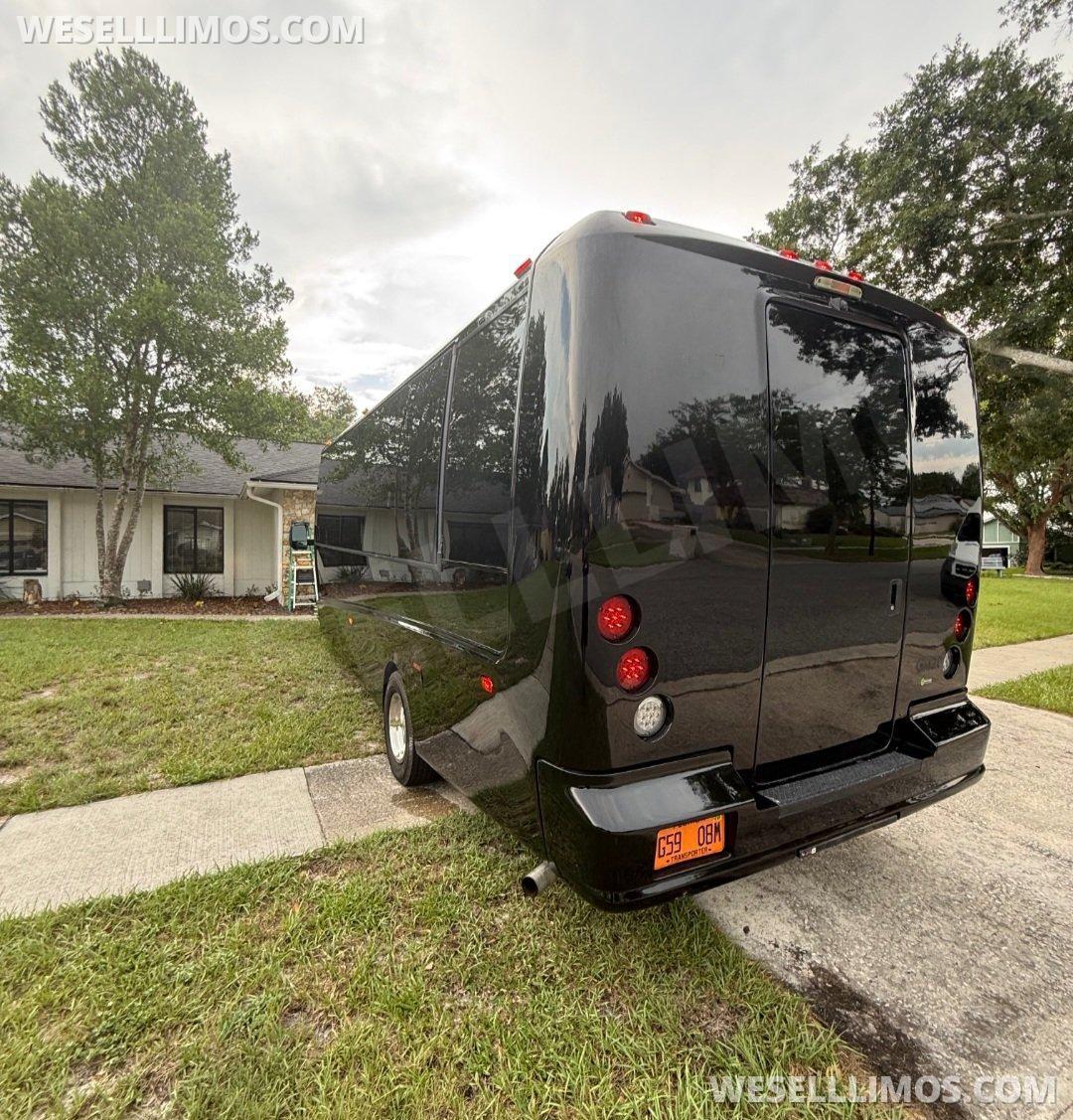 Executive Shuttle for Sale in Bushnell, FL - Photo 5