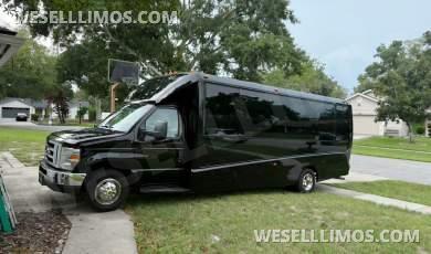2017 Ford E450 Executive Shuttle for Sale in Bushnell, FL - Main Photo