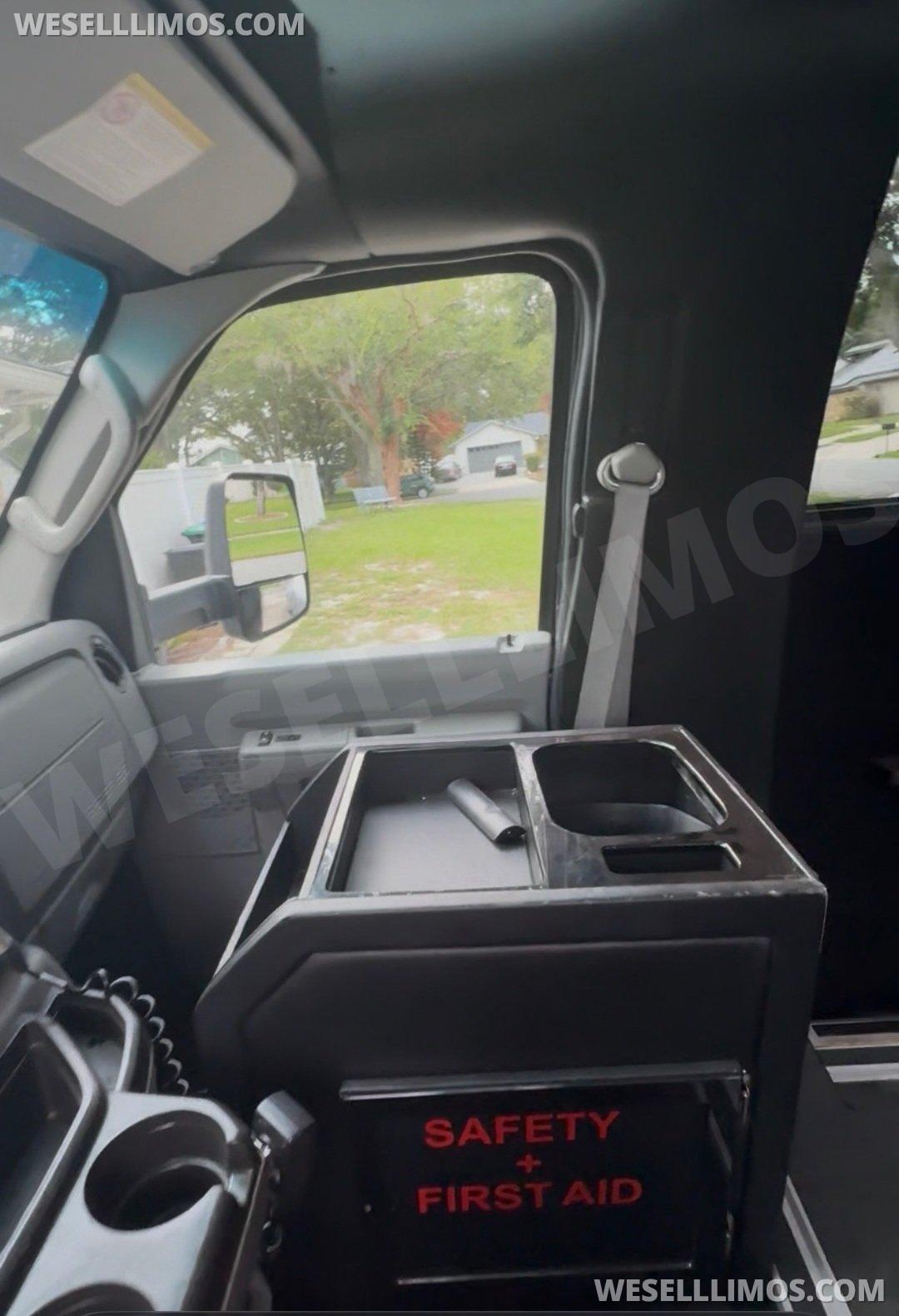 Executive Shuttle for Sale in Bushnell, FL - Photo 15