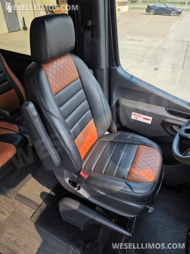2019 LA West Mercedes-Benz Sprinter Executive Shuttle only 36k miles Sprinter - Sprinter for Sale in Erie, PA - Photo 23