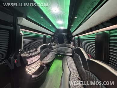 2020 Executive Coach Builders Mercedes-Benz Limo Sprinter Sprinter - Sprinter for Sale in Springfield, MO - Photo 16