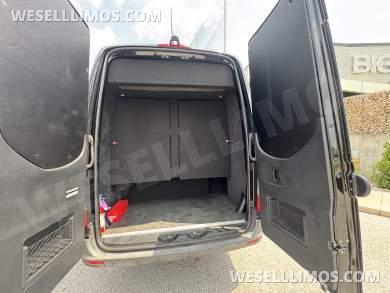 2020 Executive Coach Builders Mercedes-Benz Limo Sprinter Sprinter - Sprinter for Sale in Springfield, MO - Photo 27