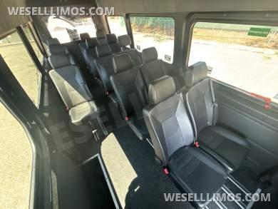 2019 Mercedes Sprinter Smartliner - Sprinter for Sale in Baldwin, NY - Photo 30