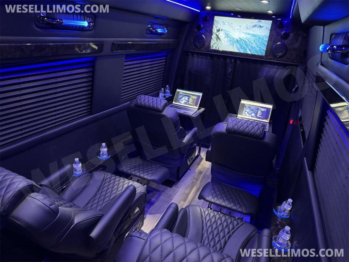 Sprinter for Sale in Elkhart, IN - Photo 2