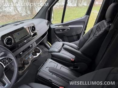 2024 Auto Elite Transformer Maybach Trim Mercedes-Benz Sprinter - Sprinter for Sale in Elkhart, IN - Photo 39