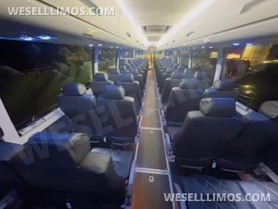 2019 Volvo 9700 Motorcoach for Sale in Anaheim, California, US - Photo 3