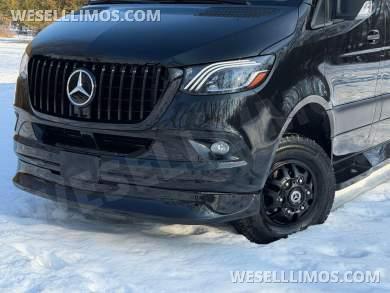 2022 4x4 Auto Elite Road Liner Limousine 15 Passenger Mercedes-Benz Sprinter - Sprinter for Sale in Elkhart, IN - Photo 38